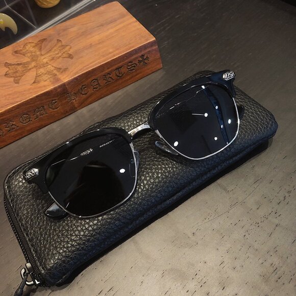 Chrome hearts  Glasses - Picture 3 of 6